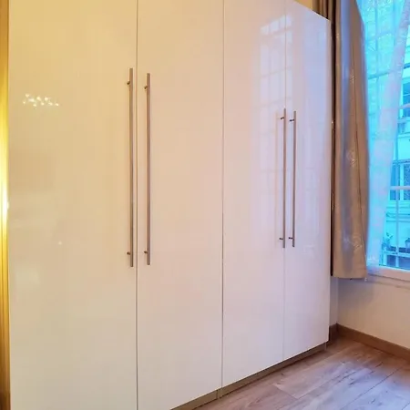 Le Marais Sunshine 5 Bdrs 3 Mins To Metro N3-10 Apartment