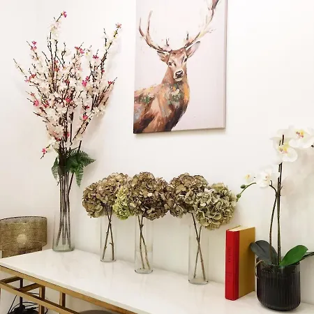 Le Marais Sunshine 5 Bdrs 3 Mins To Metro N3-10 Apartment *